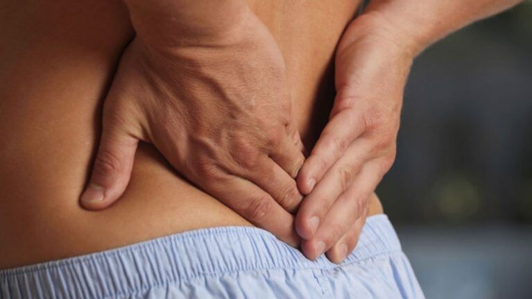 Нороҳатӣ дар пушт бо остеохондрозҳои lumbar